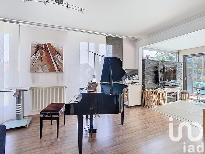 Maison - 179 m² - 7 pièces