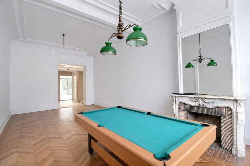 Demeure - 289 m² - 8 pièces