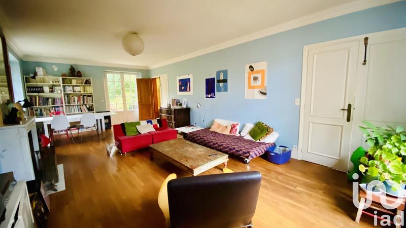 Maison - 305 m² - 1 pièce