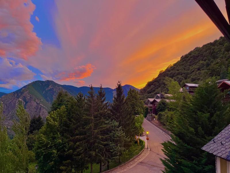 Maison - 475 m² - 8 pièces