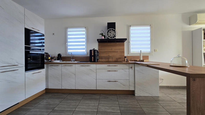 Appartement - 76 m² - 3 pièces