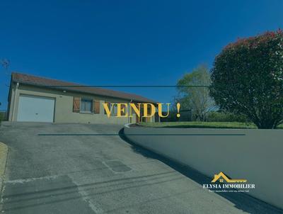 Maison - 88 m² - 4 pièces