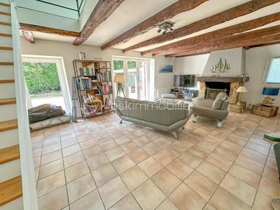 Propriété - 194 m² - 7 pièces