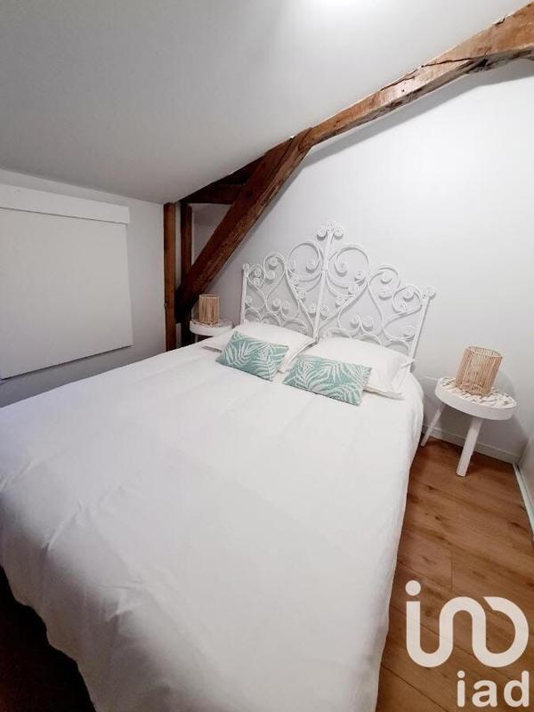 Maison - 167 m² - 12 pièces