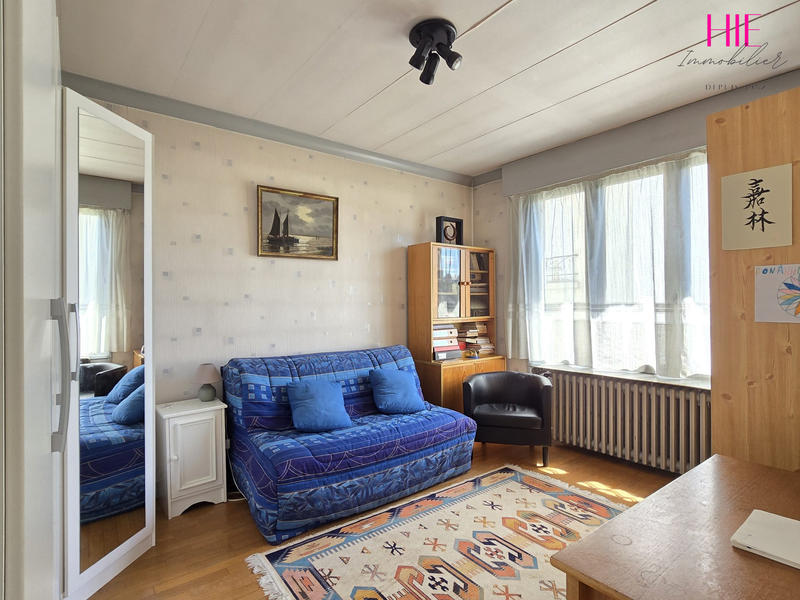 Maison traditionnelle - 103 m² - 5 pièces