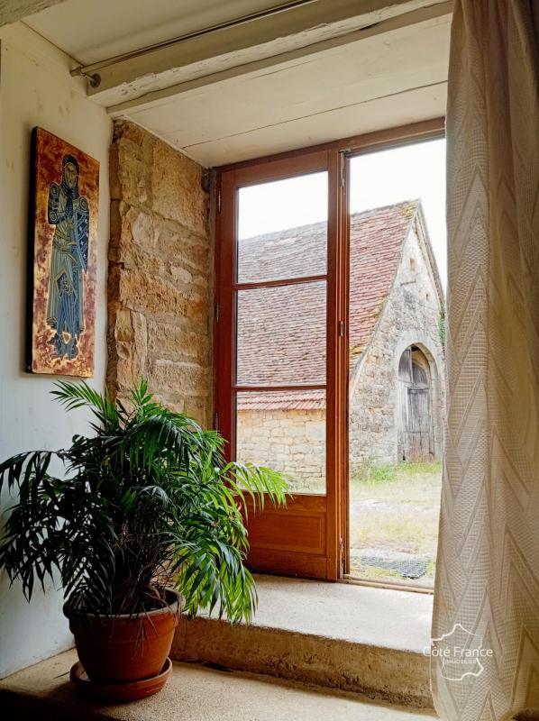 Corps de ferme - 270 m² - 9 pièces