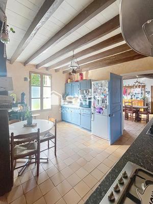 Maison de village - 180 m² - 5 pièces