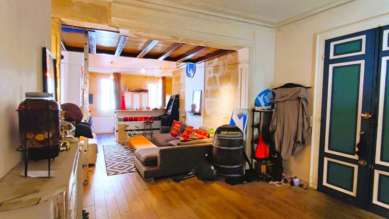 Appartement - 95 m² - 4 pièces