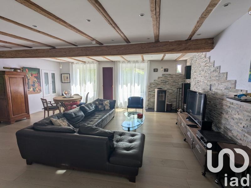 Maison - 181 m² - 5 pièces