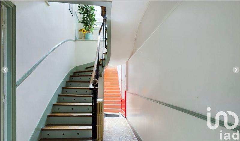 Maison - 301 m² - 9 pièces