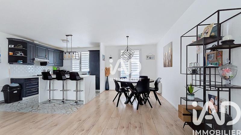 Maison - 107 m² - 5 pièces