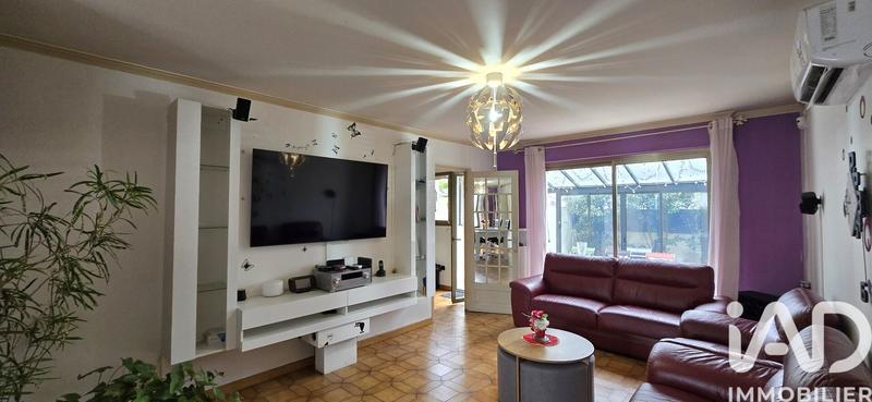 Maison - 94 m² - 5 pièces