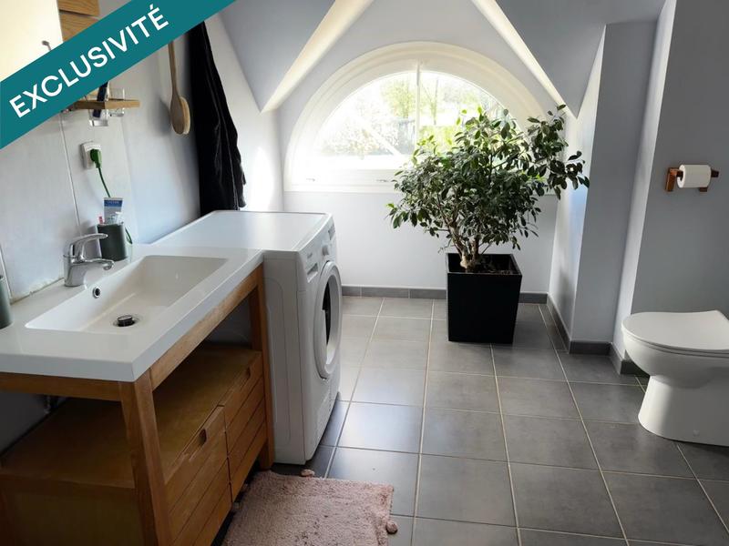 Maison - 147 m² - 6 pièces