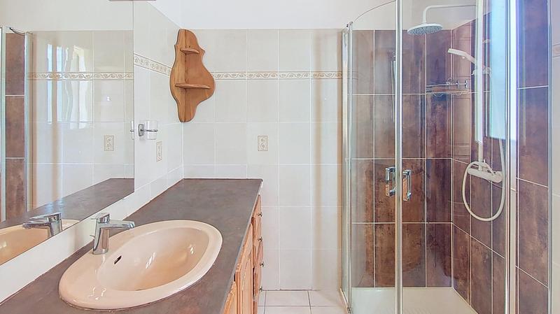 Maison - 127 m² - 5 pièces