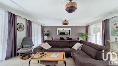 Maison - 195 m² - 6 pièces