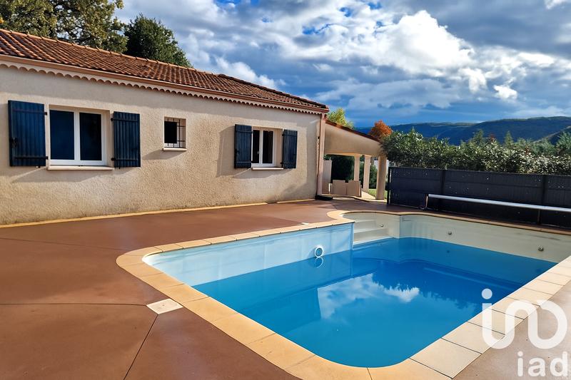 Maison - 118 m² - 6 pièces