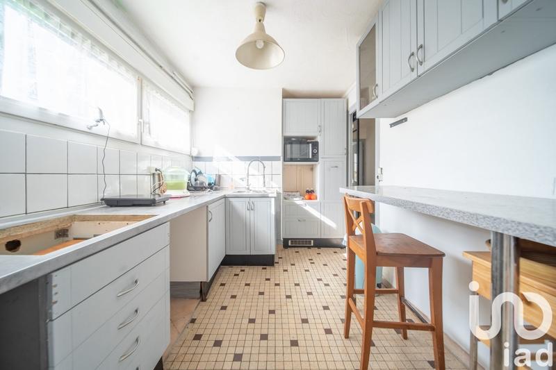 Maison - 90 m² - 5 pièces