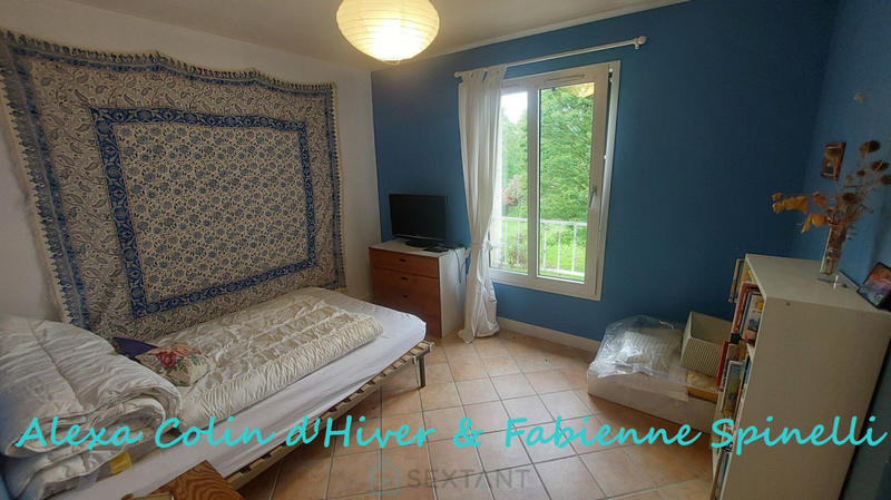 Maison - 177 m² - 7 pièces