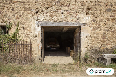 Ferme - 200 m² - 1 pièce