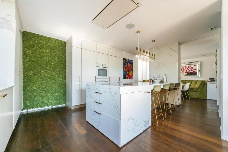 Penthouse - 384 m² - 9 pièces