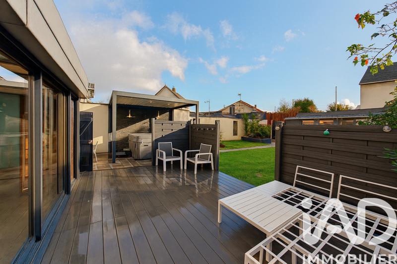 Maison - 110 m² - 5 pièces