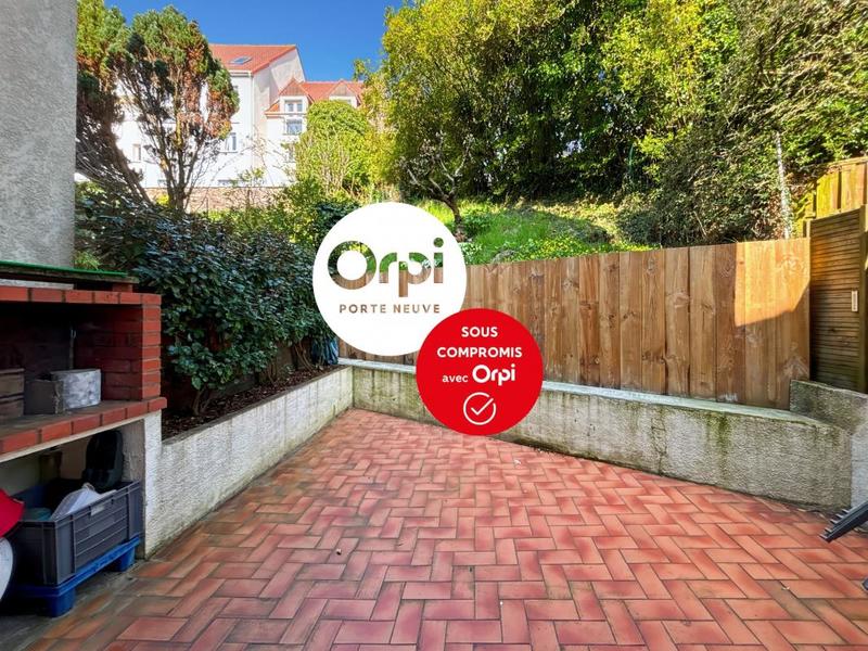 Maison - 102 m² - 4 pièces