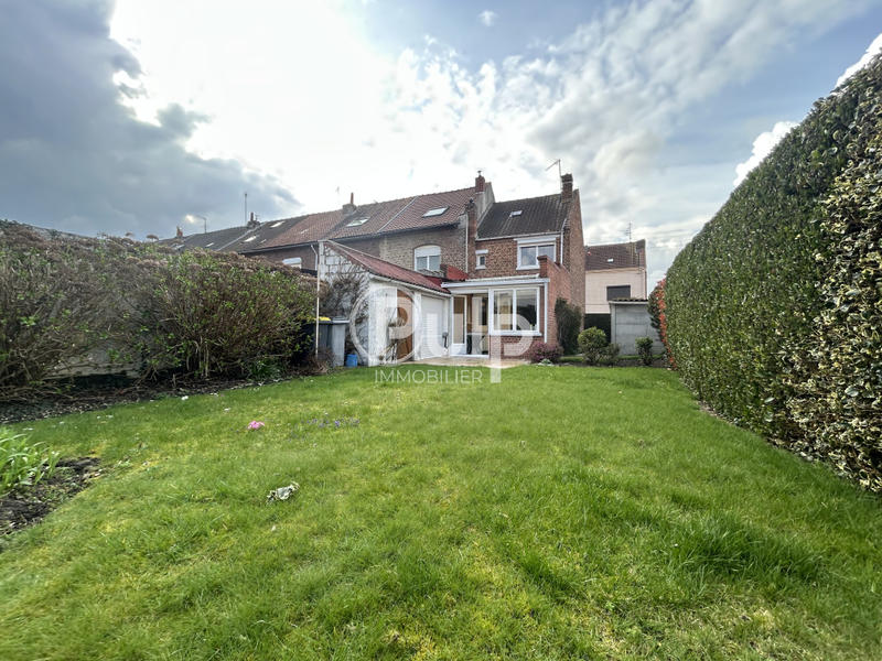 Maison - 82 m² - 5 pièces