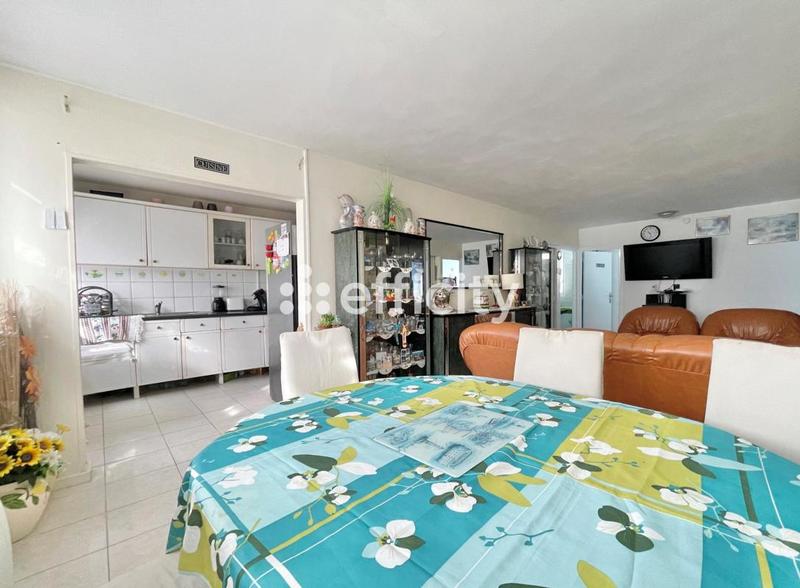 Appartement - 70 m² - 4 pièces