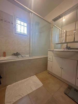 Maison - 98 m² - 4 pièces