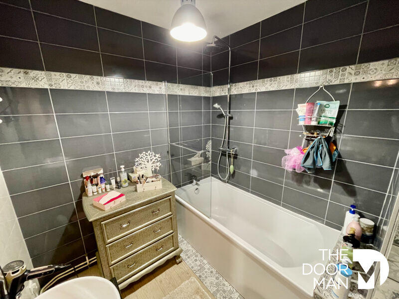 Maison en pierre - 122 m² - 5 pièces