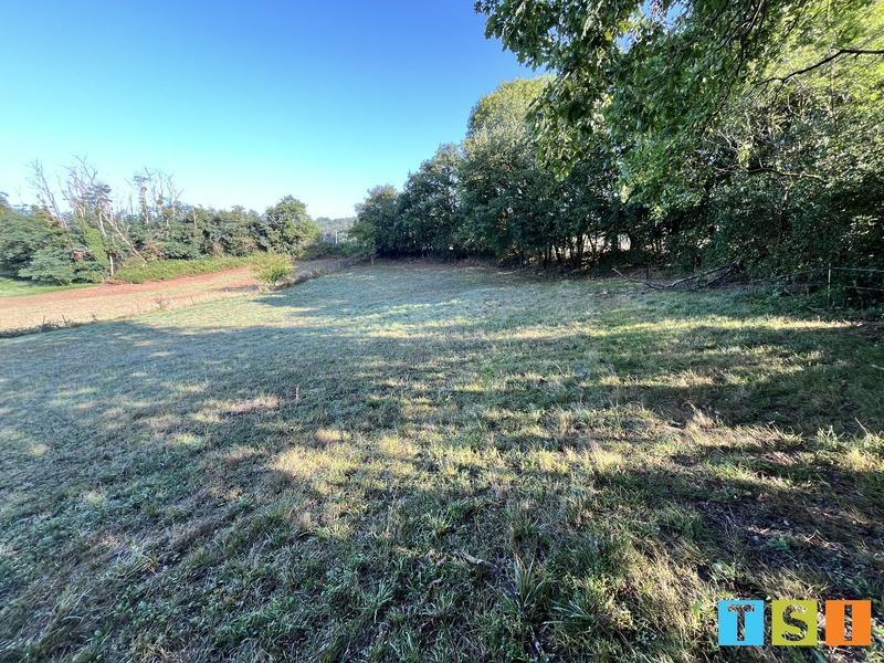 Terrain - 2 220 m²
