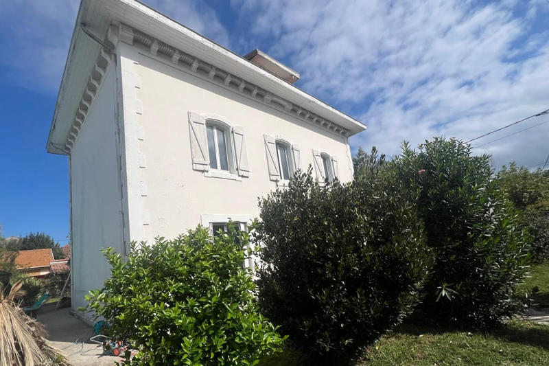 Maison - 178 m² - 7 pièces