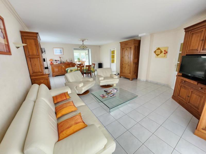 Maison - 141 m² - 5 pièces