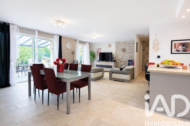 Maison - 116 m² - 6 pièces