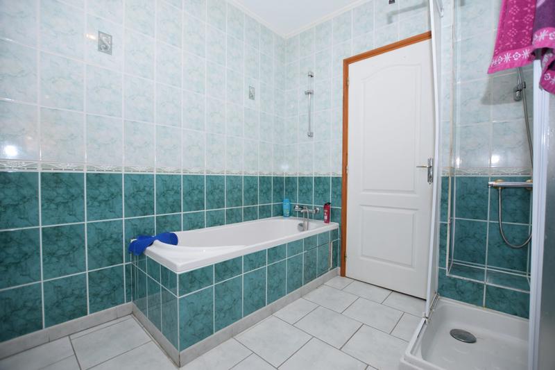 Appartement - 162 m² - 6 pièces