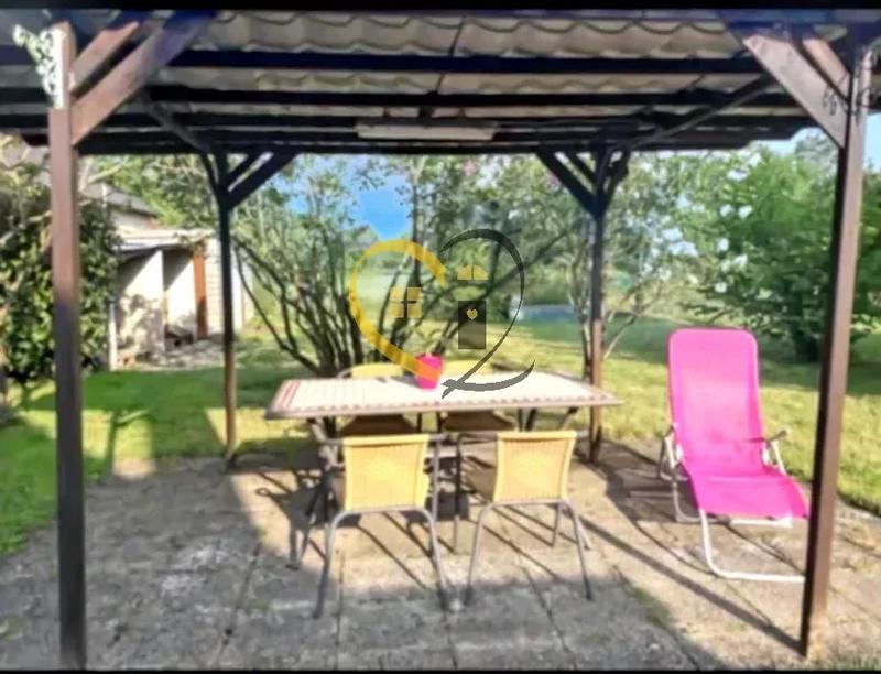 Maison de village - 90 m² - 4 pièces