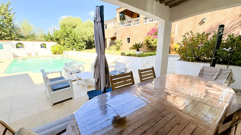 Villa - 177 m² - 5 pièces