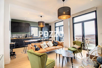 Maison - 141 m² - 6 pièces