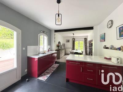 Maison - 211 m² - 6 pièces