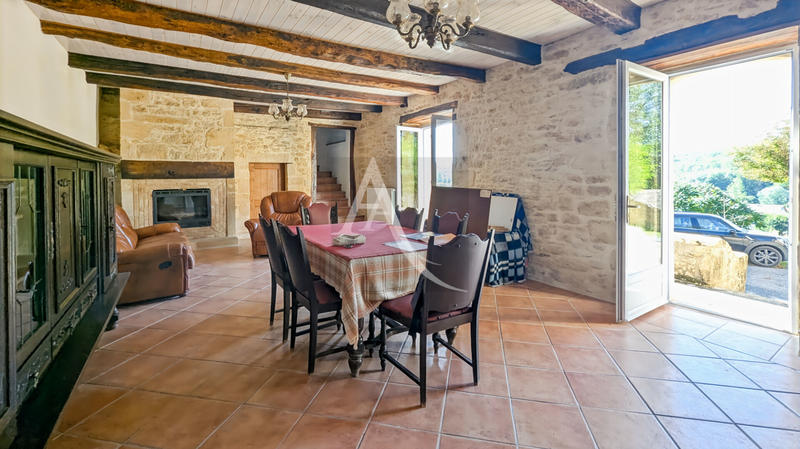 Maison - 80 m² - 3 pièces