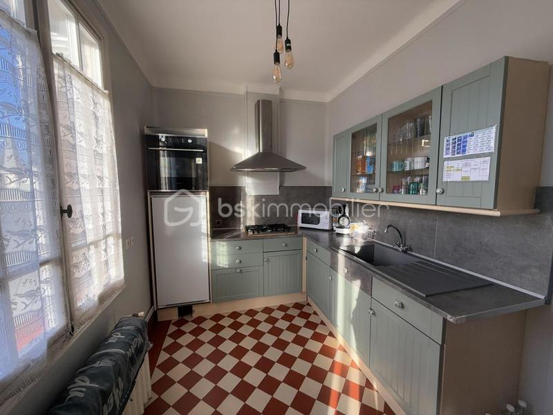 Maison - 89 m² - 5 pièces