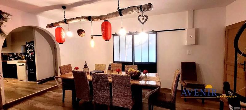 Maison - 105 m² - 5 pièces