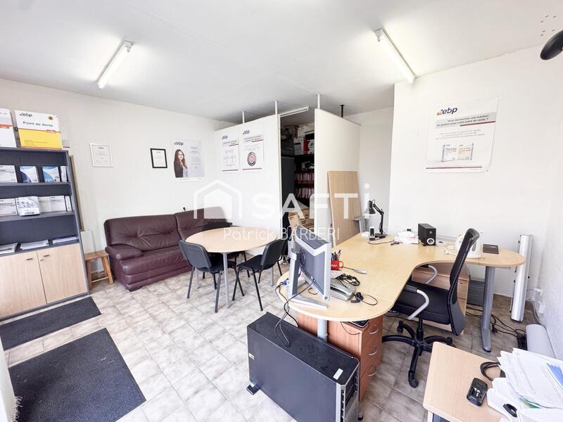 Local commercial - 24 m² - 1 pièce