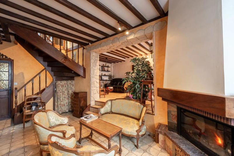 Maison - 102 m² - 6 pièces