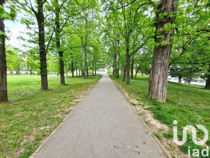 Appartement - 81 m² - 5 pièces