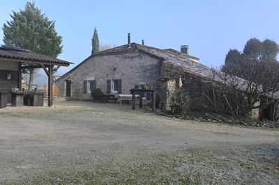 Maison - 198 m² - 8 pièces