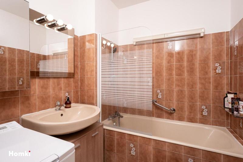 Studio - 28 m² - 1 pièce