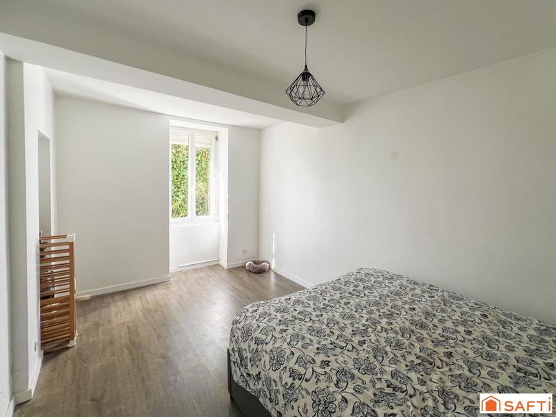 Maison - 190 m² - 6 pièces