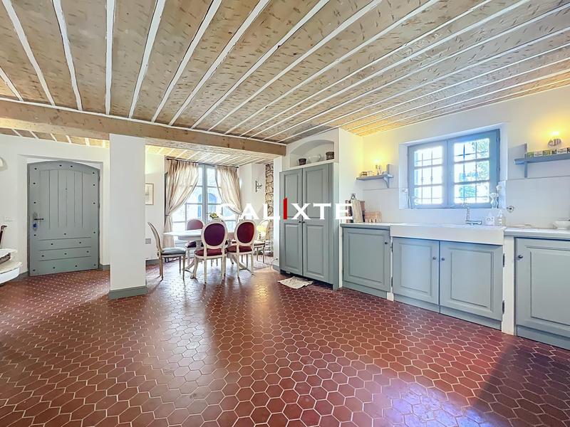 Maison ancienne - 120 m² - 4 pièces