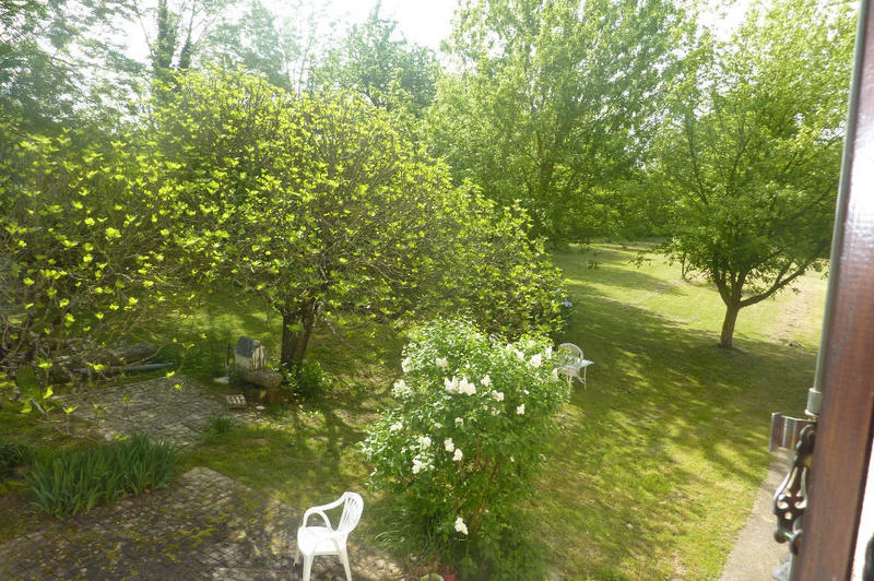 Maison - 246 m² - 8 pièces